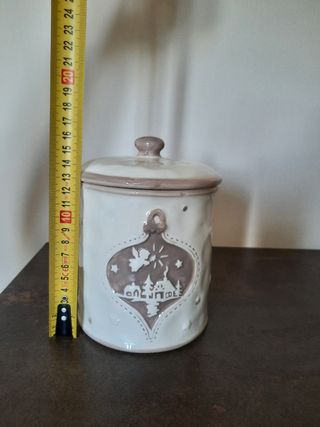 Biscottiera. Contenitore in ceramica.