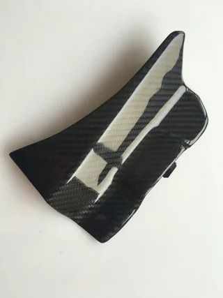 TAPA BATERIA DUCATI PANIGALE 899 1199 1299 CARBONO