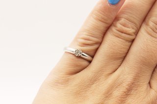 Anillo Tous Oro Blanco 18k con Diamantes