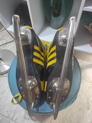 Patines sobre hielo.Adidas Fussen años 70/80'S