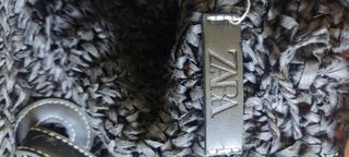 Bolso shopper trenzado de Zara
