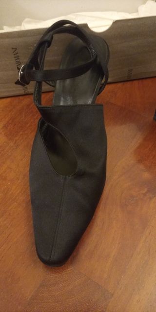 bellisime decollete raso nero  Emporio Armani