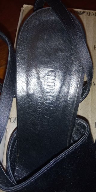 bellisime decollete raso nero  Emporio Armani