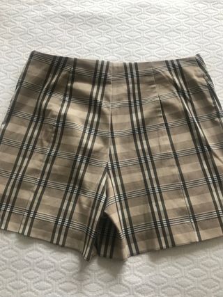 Falda pantalón Stradivarius de cuadros 