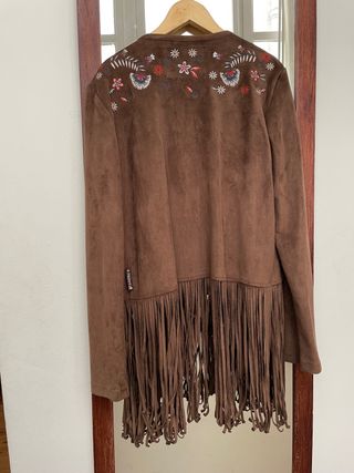 Holy Preppy cazadora efecto ante con flecos