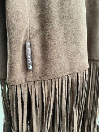 Holy Preppy cazadora efecto ante con flecos