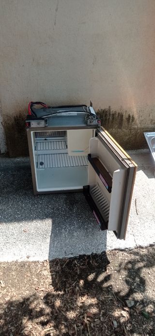 Nevera Trivalente Caravana 