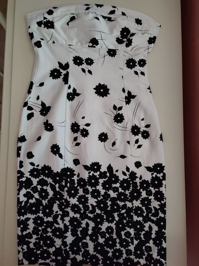 vestito senza bretelle