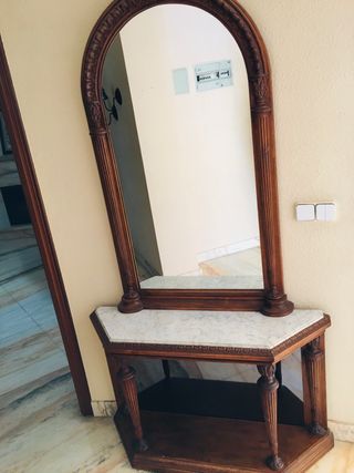 Mueble recibidor de madera