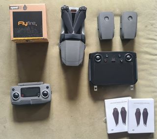 DJI Mavic 2 Zoom + smartcontroller 1