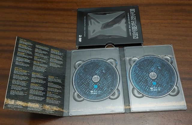 Iron Maiden - Visions Of The Beast (Copertine usate)