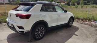 Volkswagen T-Roc 2019