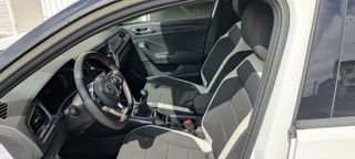 Volkswagen T-Roc 2019