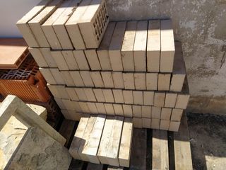 Muchos ladrillos caravista