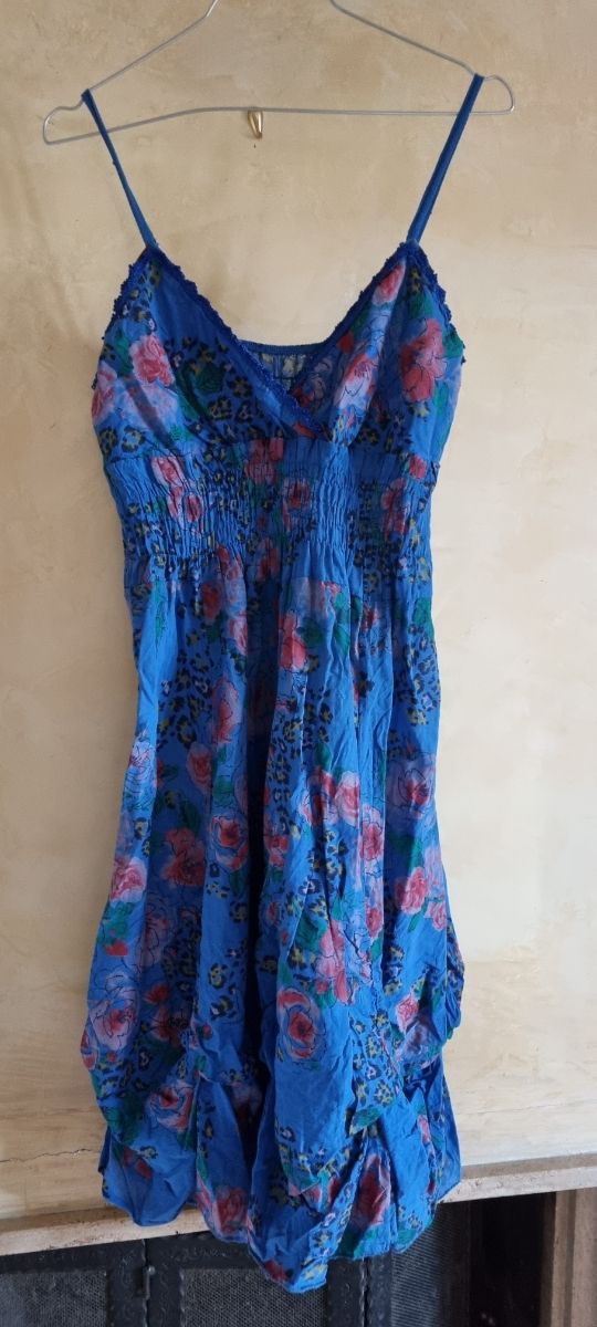 abito tipo prendisole