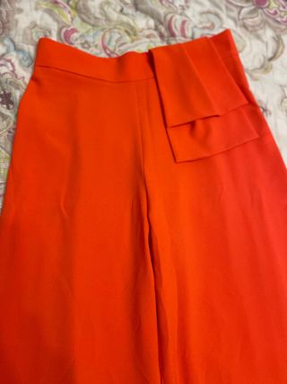 Pantalón fiesta talla M marca Poète