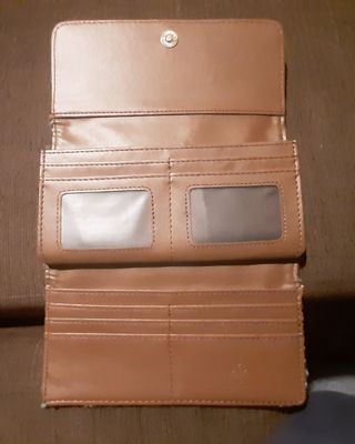 Billetero mujer muy completo
