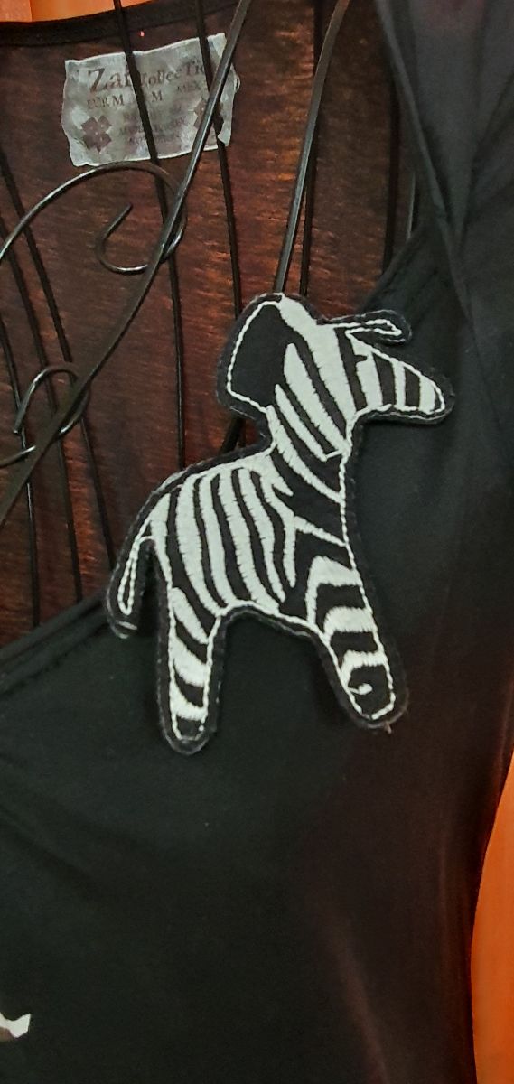 Camiseta con estampado cebra,Zara CollecTion