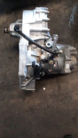 CAJA CAMBIO VOLKSWAGEN TRANSPORTER T4 REF: FTV