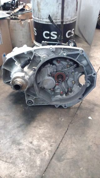 CAJA CAMBIO VOLKSWAGEN TRANSPORTER T4 REF: FTV