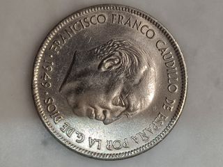 moneda de 5 pesetas de 1949 *52