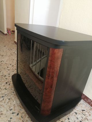 mesa multiusos, tv, tocadiscos etc...