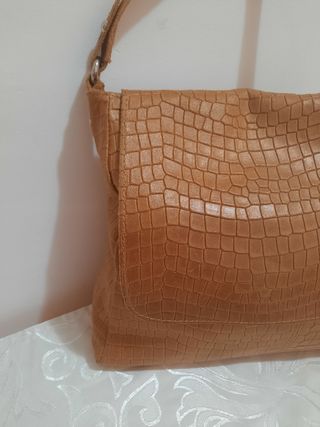 Bolso artesanal piel