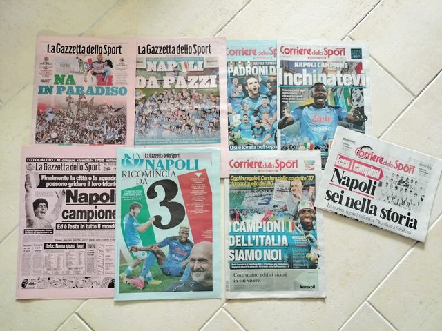 Giornali Napoli Campione d'Italia