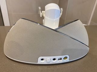 Base altavoz JBL on Beat