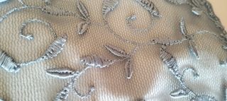 BLUSA PRECIOSA BORDADA en el TUL y con forro