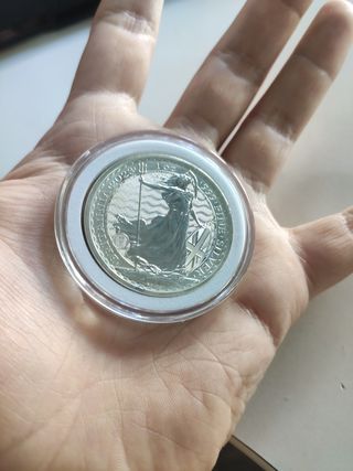 2 Britanias de Plata 2023 (Reina Isabel) 