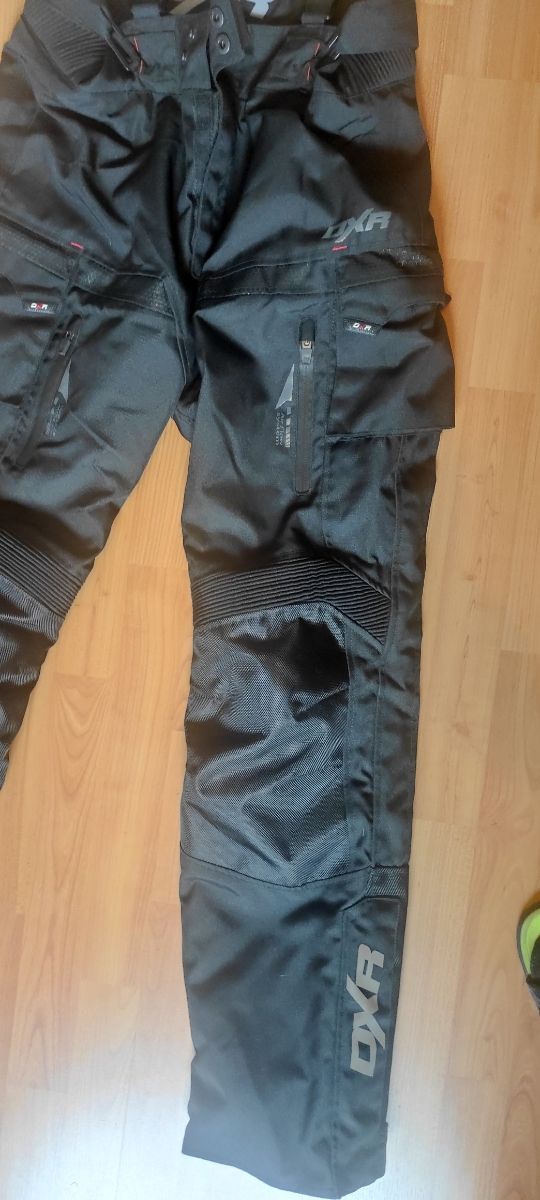 Pantalon de moto impermeable 4 estaciones