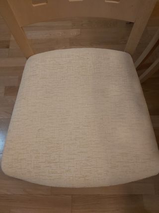 Mesa y sillas de comedor