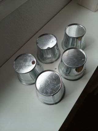 5 vasitos laton