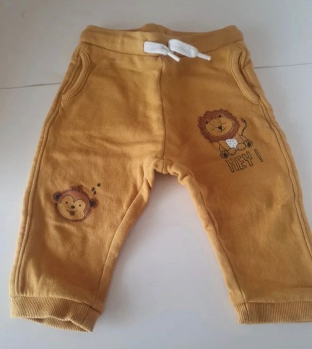 Ropa bebé 9-12 meses 