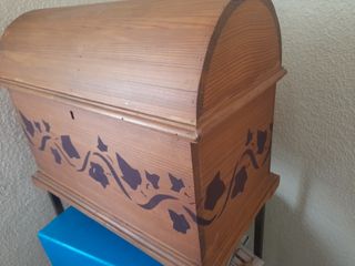 Baúl, madera