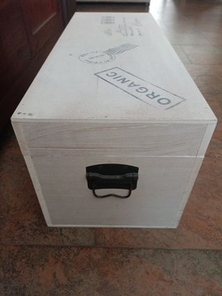 Baúl madera