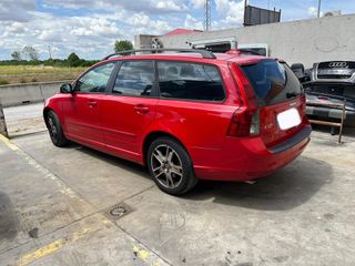 23027 DESPIECE VOLVO V50 D5 2.4 DIESEL AUTOMATICO