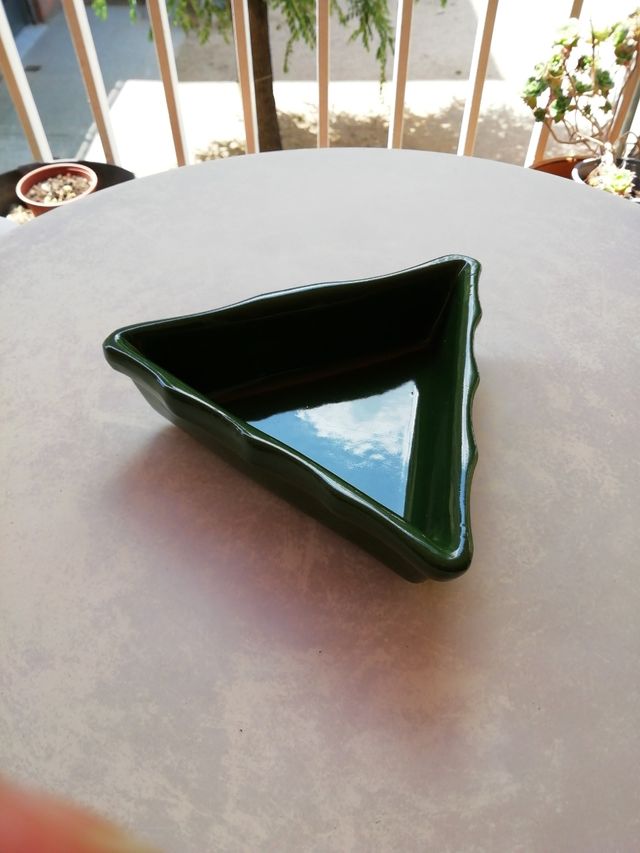 Recipiente para aperitivos