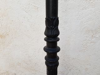 base de aluminio. Patas de mesa.