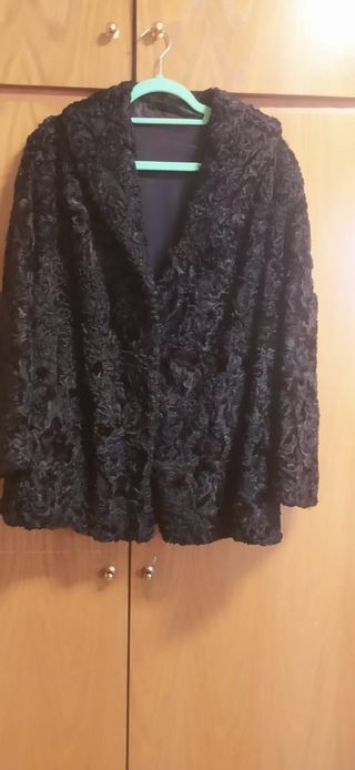 Abrigo de piel astracán