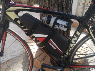 Bicicleta de carbono Giant TCR Compact road design