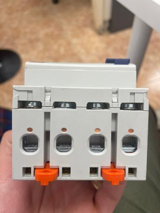 Interruptor diferencial. GEWISS 4P 63A