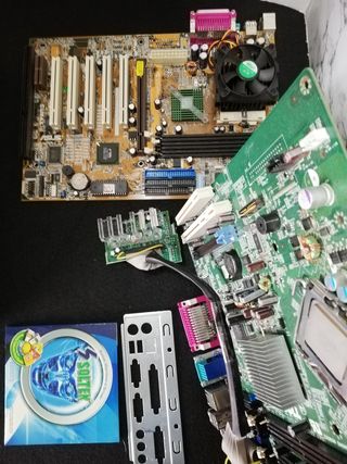 Placa base con CPU vintage