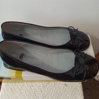 Zapatos de charol talla 40 CJBis 