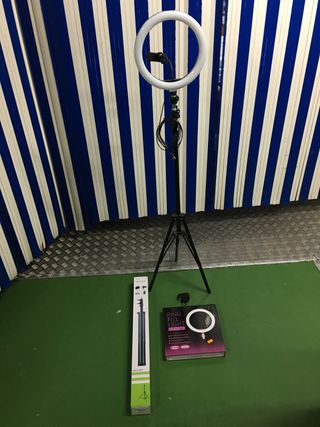 ARO DE LUZ MÁS TRÍPODE DE 26 CM = 10"