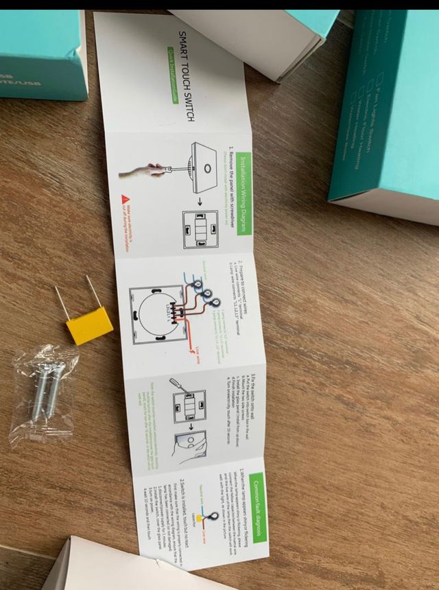 Interruptores táctiles