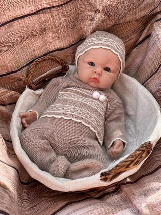 Niño bebé reborn recién nacido silicona solida