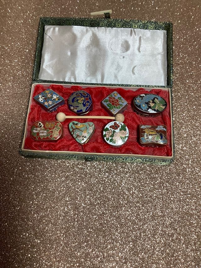 Colección pastillero/perfume.