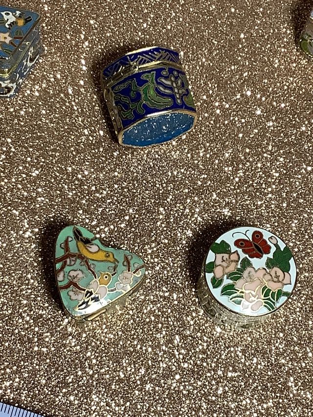 Colección pastillero/perfume.